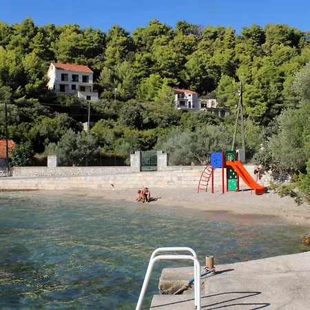 アパート By The Sea Brna, Korcula - 4333 ブラー